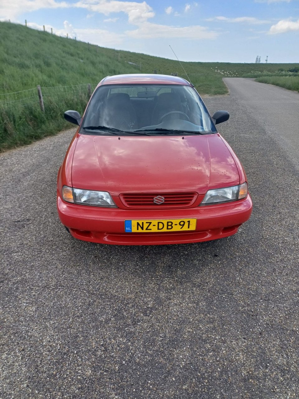 Suzuki Baleno 1.6 sport AUTOMAAT zeer goede staat