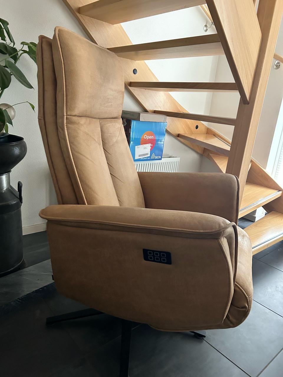 Te koop elektrische relaxfauteuil/stoel  Goossens