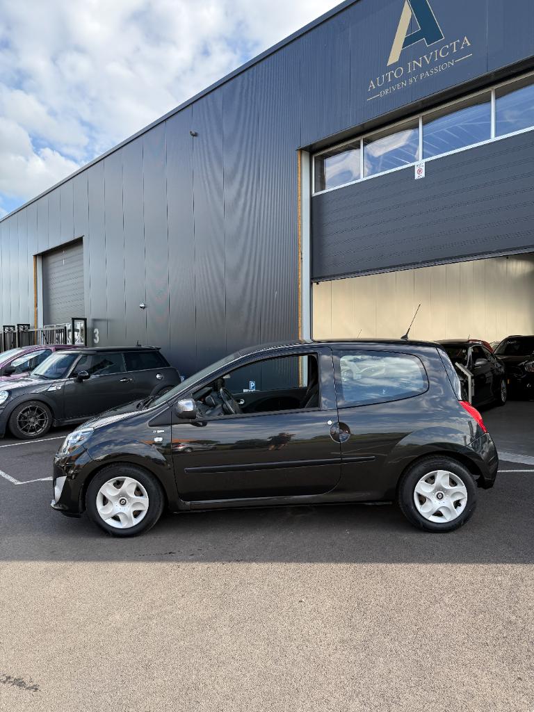 Renault Twingo 1.2-16v night & day - airco - nieuwe distributie