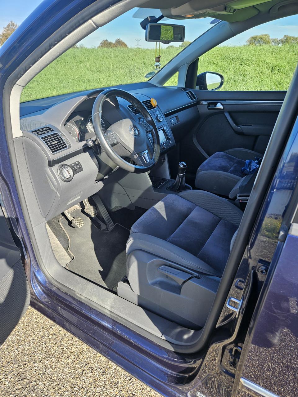 Volkswagen Touran 1,2 TSI Highline 7per