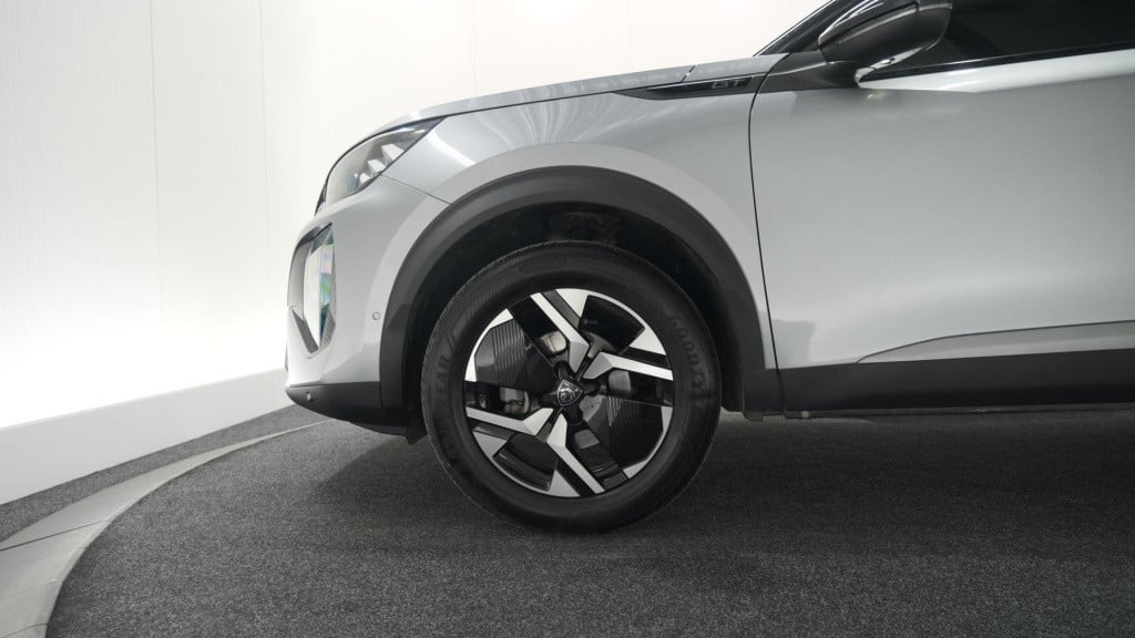 Peugeot 2008 puretech 130 eat8 gt | 360 camera | adaptieve cruise control |