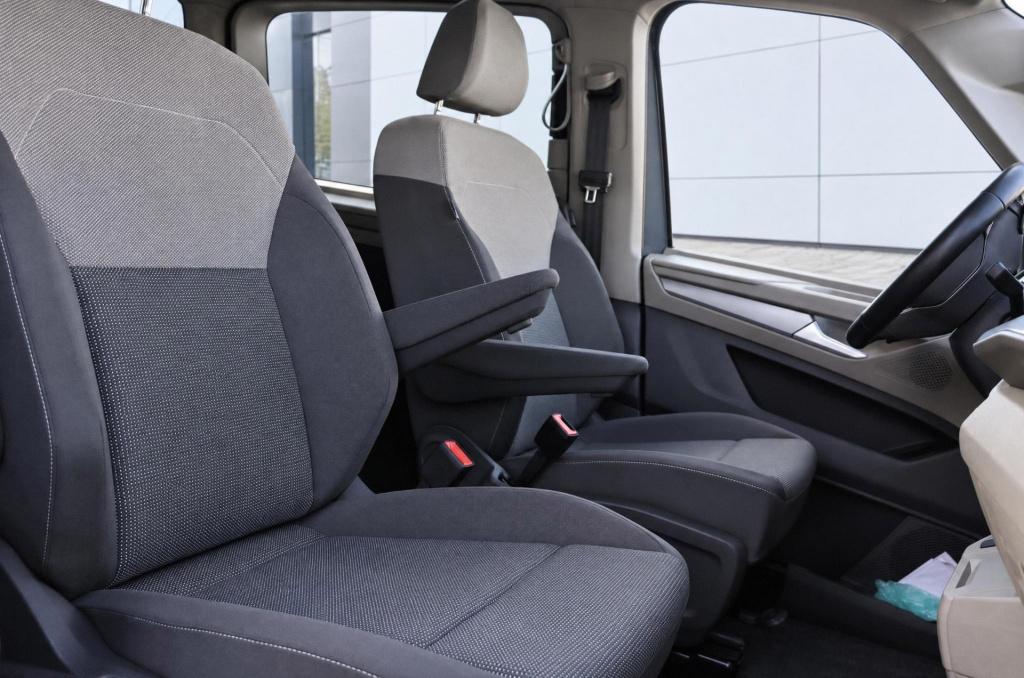 Volkswagen Multivan 1.4 ehybrid l2h1 life 218pk dsg6 | soh 93,2%