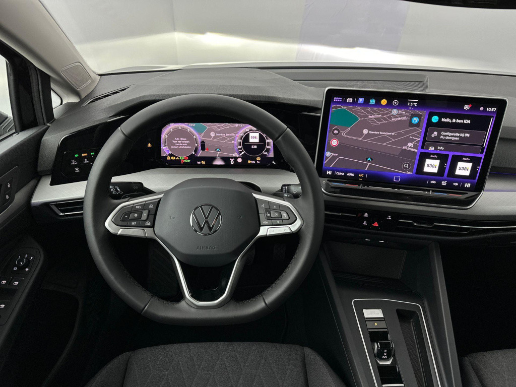 Volkswagen Golf life edition 1.5 etsi 85 kw / 116 pk hatchback 7 v