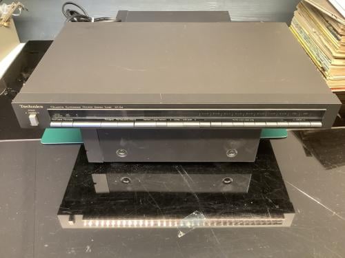 Tuner TECHNICS ST-S4