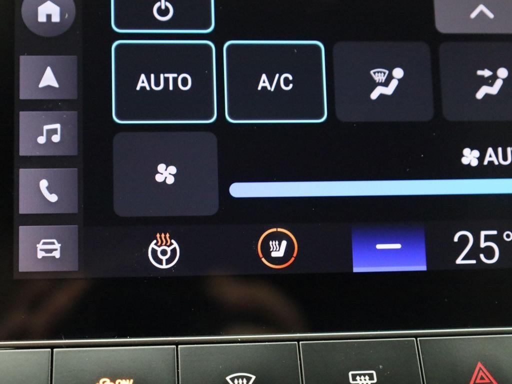 MG Mg4 64 kwh luxury | automaat | navigatie | climate control | apple carpl