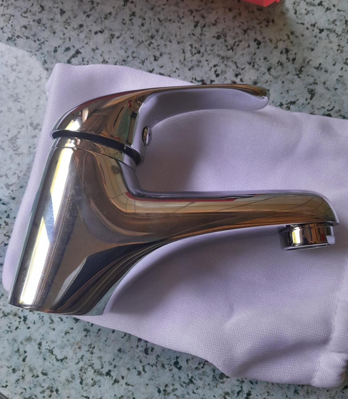 Nieuwe mengkraan incl ansluitset