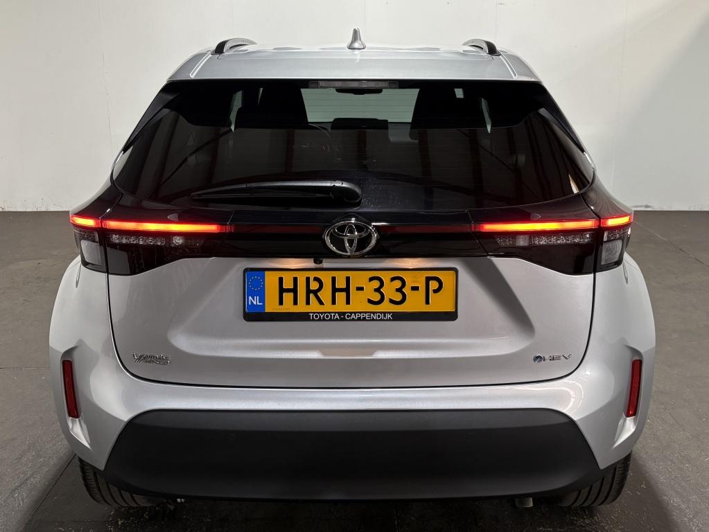 Toyota Yaris Cross 1.5 hybrid 115 first | stoel.ver| comfort pack| camera| 