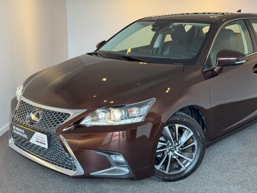 Lexus Ct 200h ultimate edition