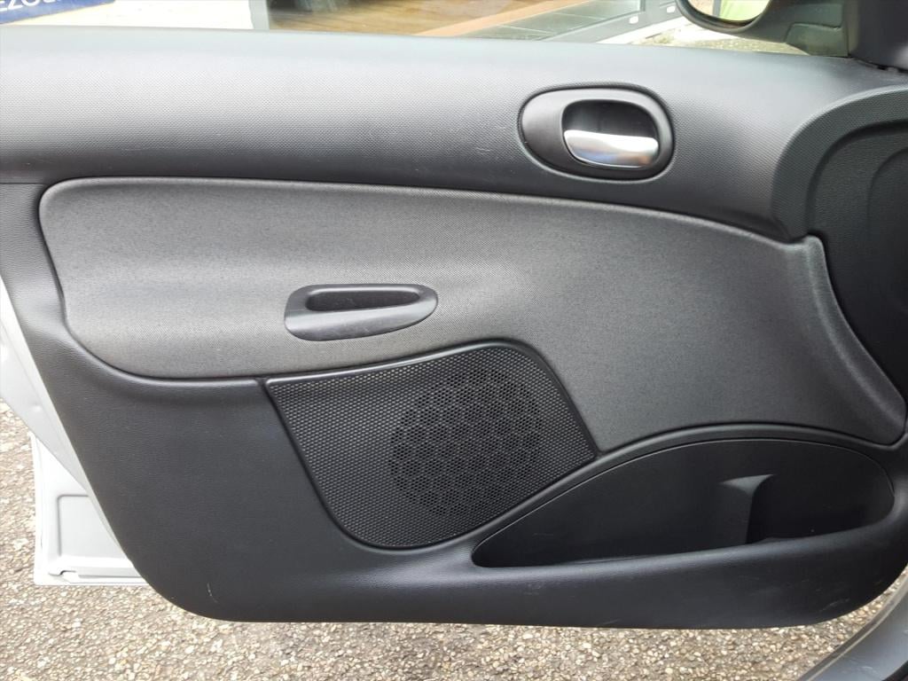 Peugeot Onbekend 206+ xs 1.4i-75pk 5-deurs | airco | cd-speler | mistlampen