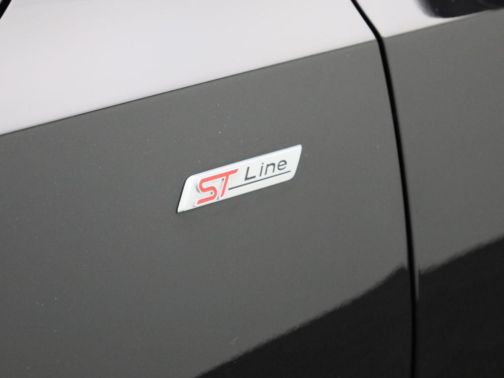 Ford Focus wagon 1.0 ecoboost hybrid st line style | trekhaak | cruise cont