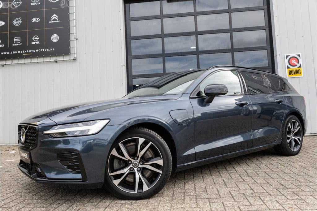 Volvo V60 2.0 t6 plug-in hybrid awd plus dark ✅leer✅cam✅cc✅wint.pakk.