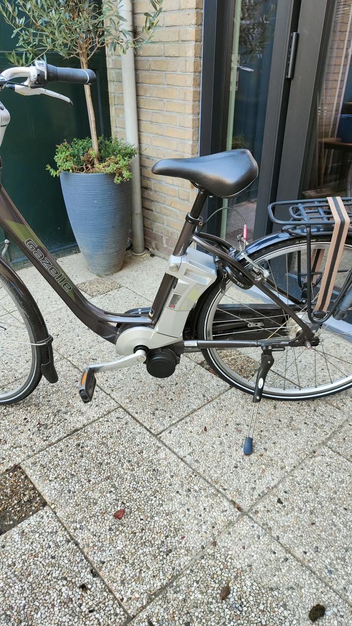 Electrische damesfiets, Gazelle