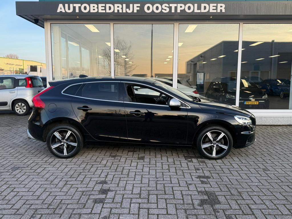 Volvo V40 2.0 t4 business sport r-design 190 pk