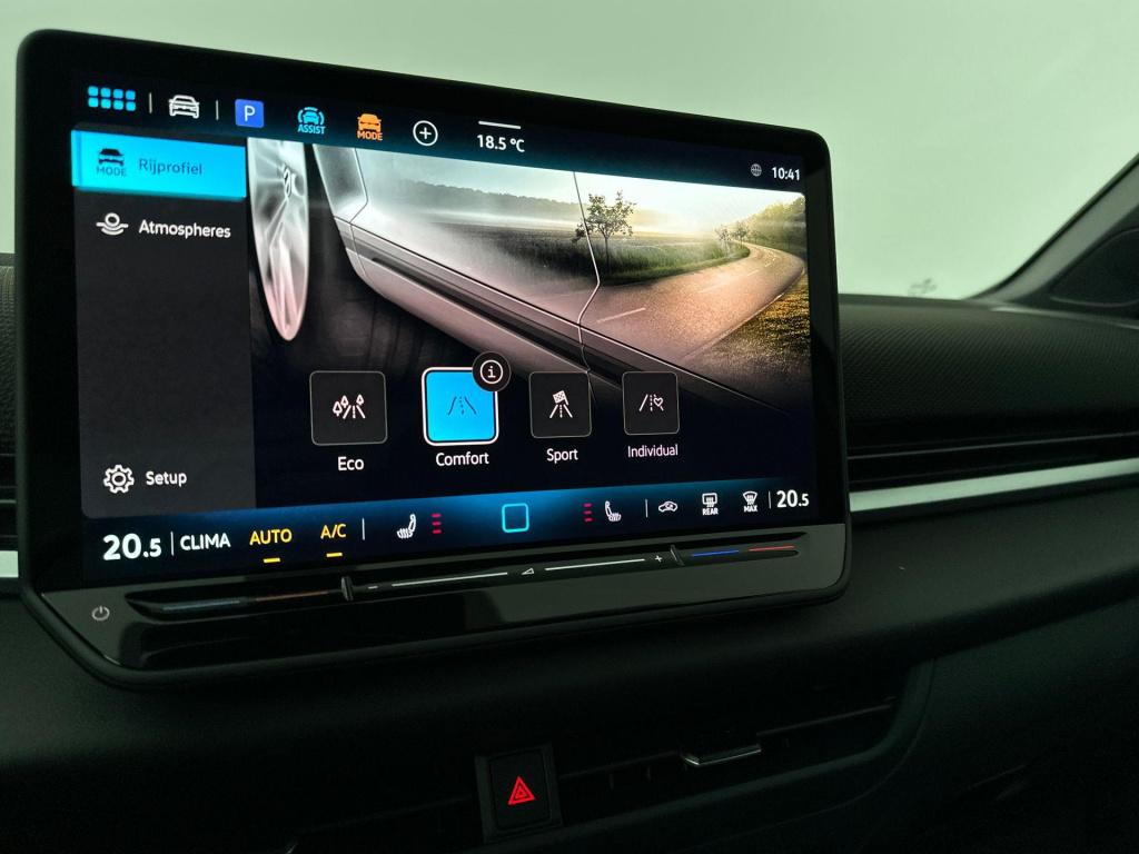 Volkswagen T-roc 1.5 etsi r-line first edition