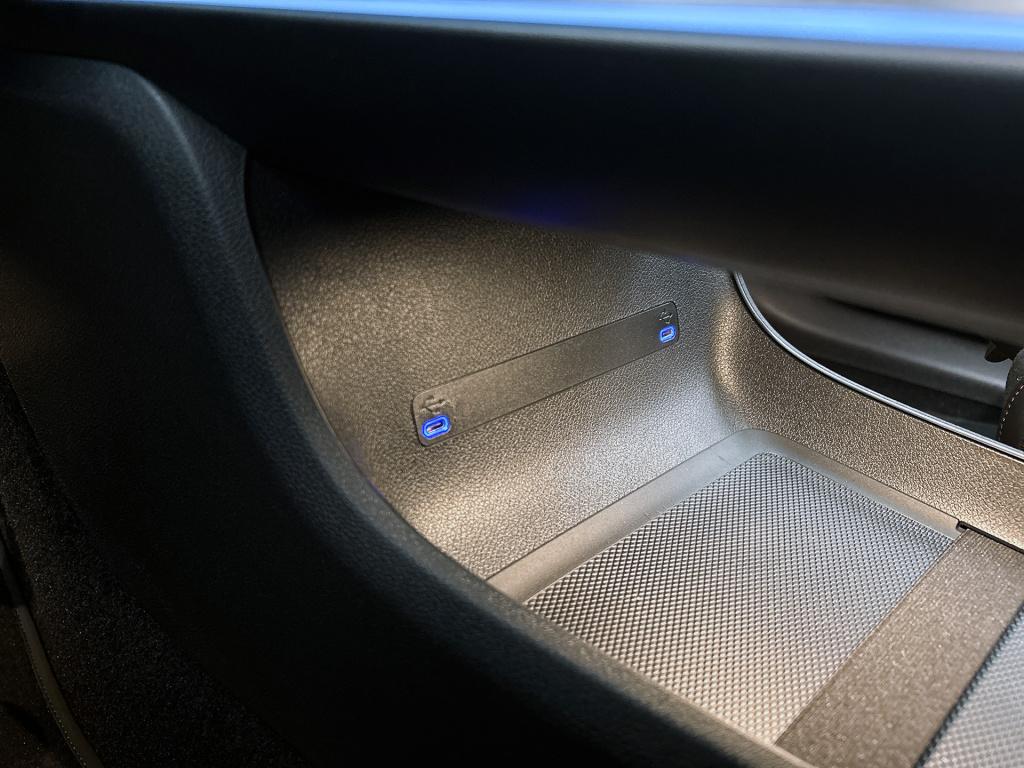 Mercedes-Benz Cla 250+ launch edition 85 kwh | multibeam led | panoramadak 