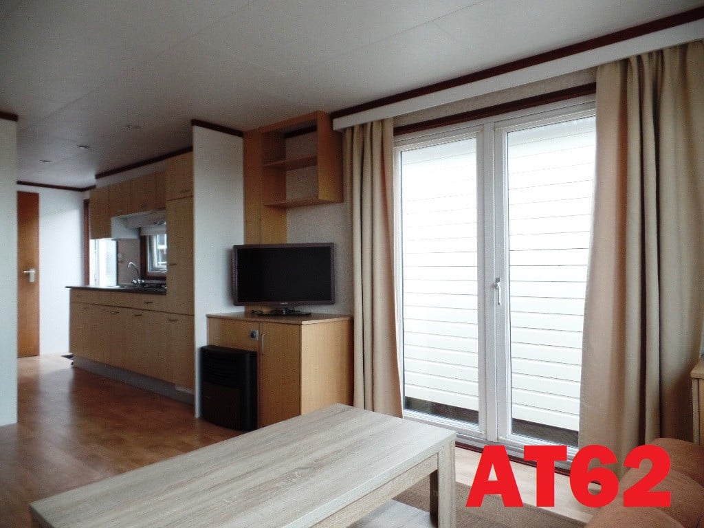 Onderhoudsvrij ZARO chalet met dubbel glas en 2 slaapkamers te koop