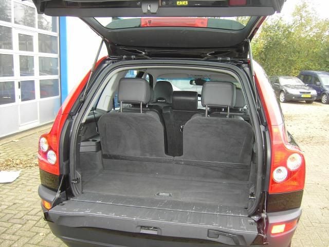 Volvo XC90 2.4 d5 kinetic