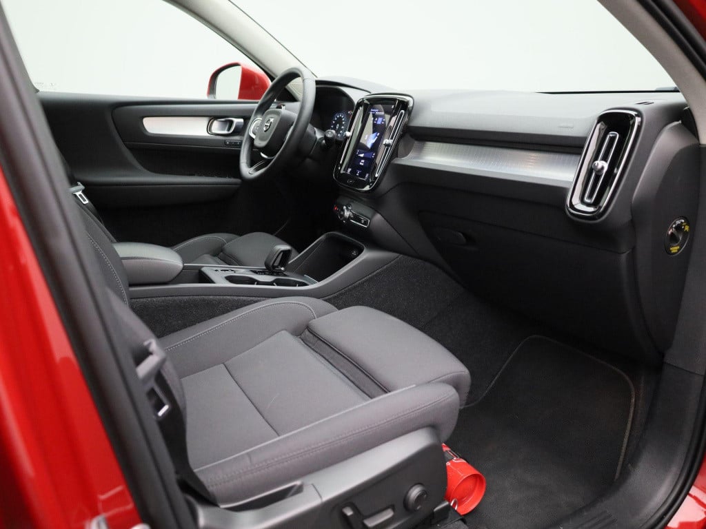 Volvo XC40 1.5 t5 recharge inscription expression | navigatie | camera | cl