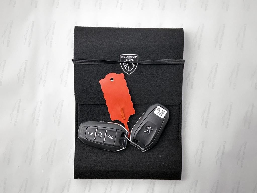 Peugeot 3008 plug-in hybrid 225 pk active pack business | rijklaar