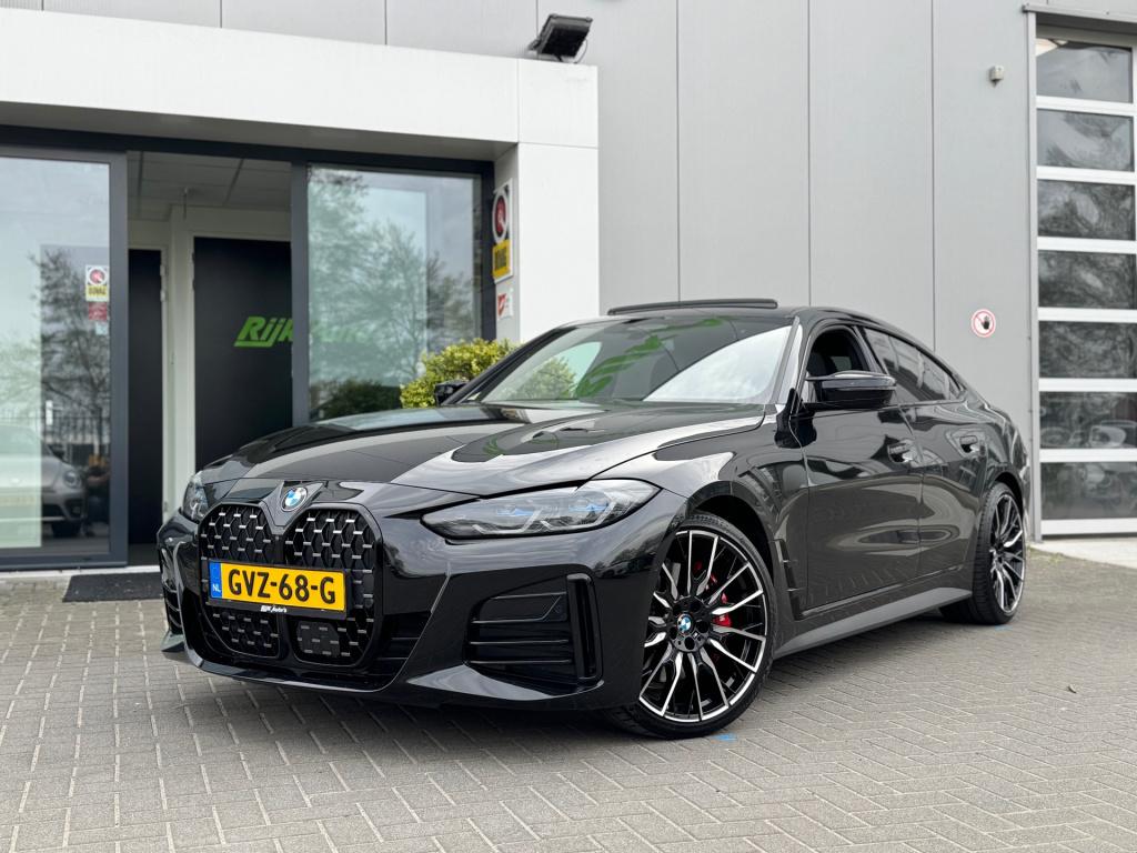 BMW 4 Serie gran coupé m440i xdrive m-sport * 360 camera * 20 inch * laserl