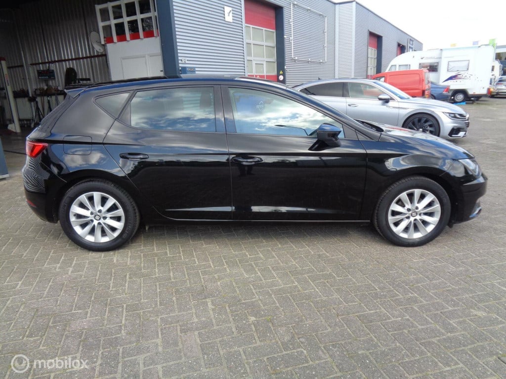 Seat Leon 1.0 ecotsi style business intense/automaat/dsg-7/airco/full led/p