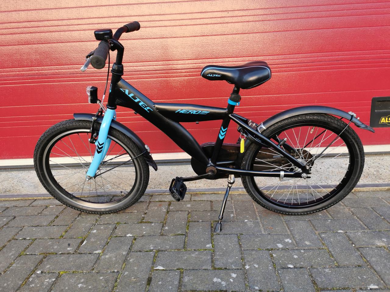 ALTEC HERO KINDERFIETS