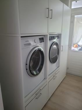 Kastenwand voor wasmachine en droger (eerst goed lezen!)
