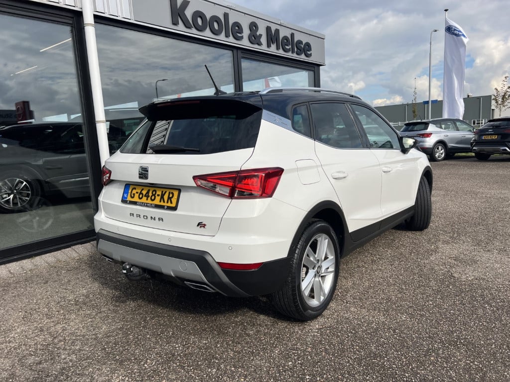 Seat Arona 1.0 tsi 115pk fr business intense , trekhaak