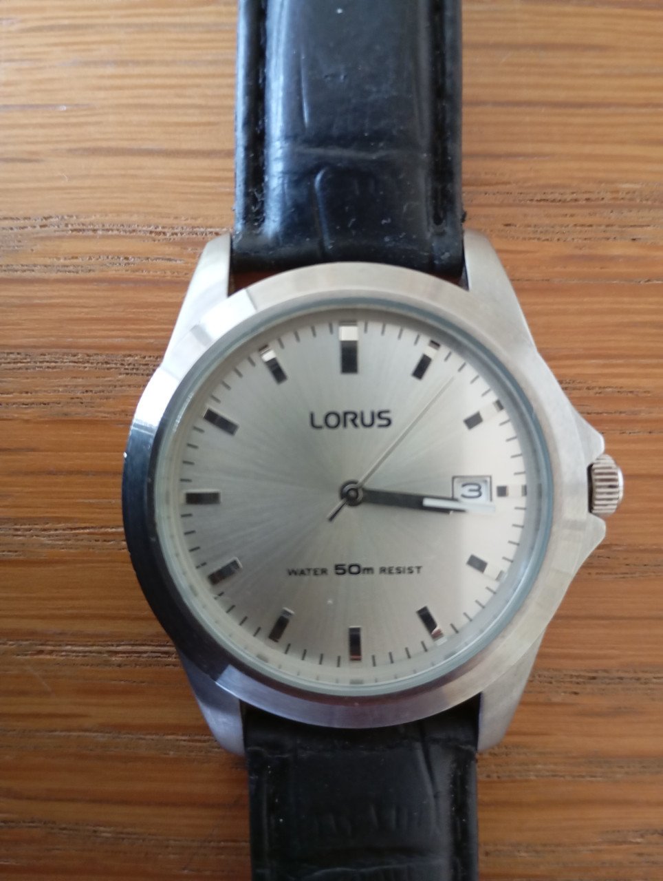 Lorus vd57-x088 en Lorus vx42 – x240 herenhorloges