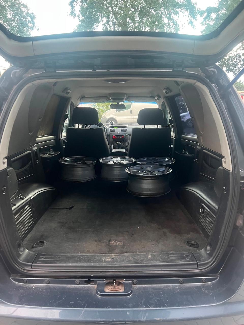 SsangYong Rexton - RX 270 Xdi High Roof 4x4