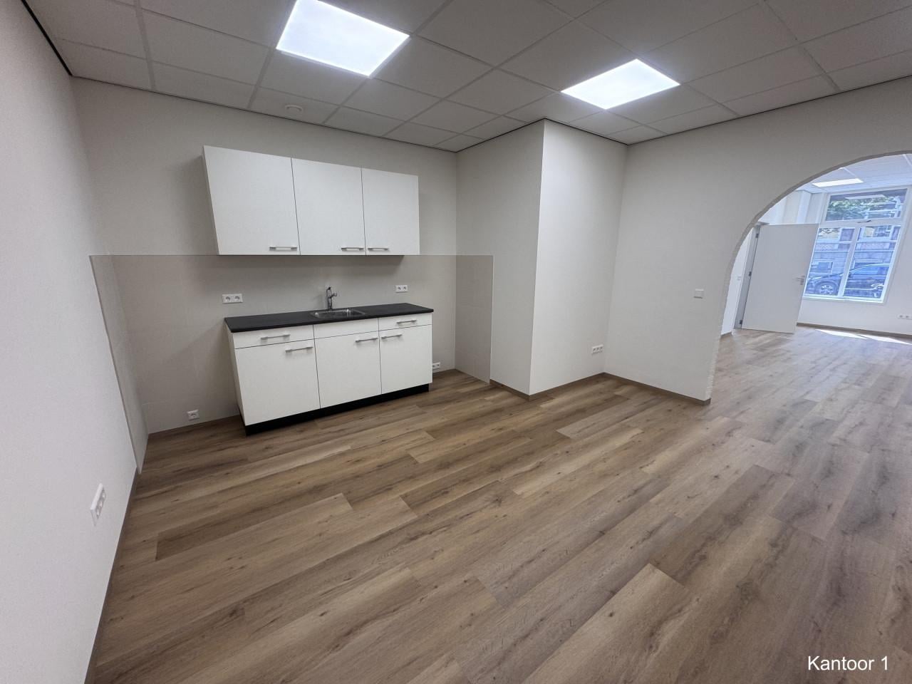 Kantoorruimtes te huur – Badhuisstraat 70, Vlissingen