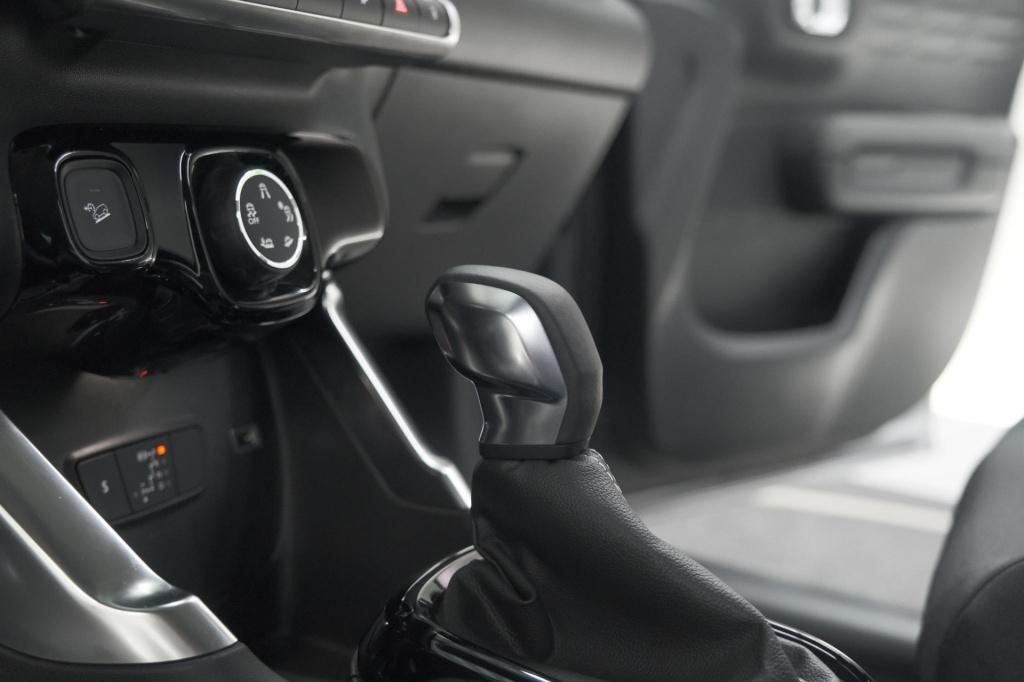 Citroen C3 Aircross puretech 130 eat6 max | allseason banden | parkeersenso