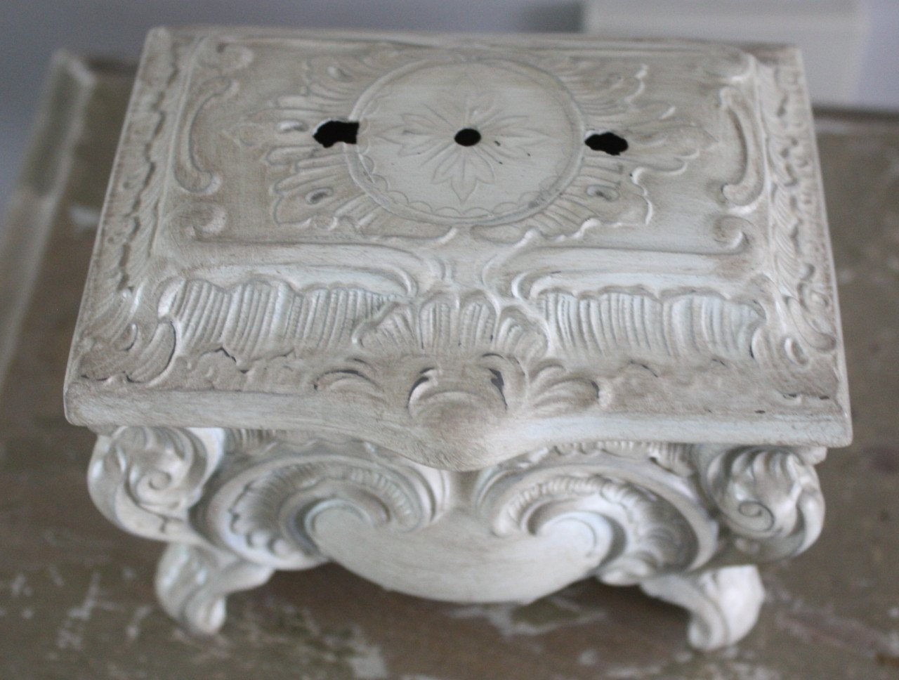 Metalen uziek doos barok print
