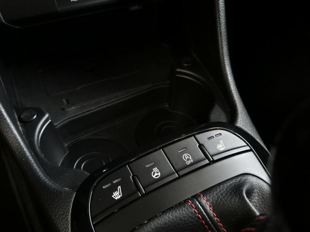 Kia Picanto 1.2 cvvt gt-line / achteruitrijcamera / apple carplay