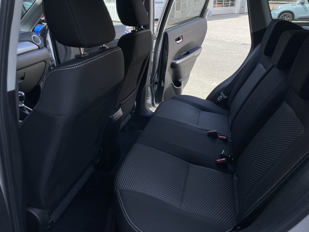 Suzuki Vitara 1.4 boosterjet select smart hybrid/trekhaak