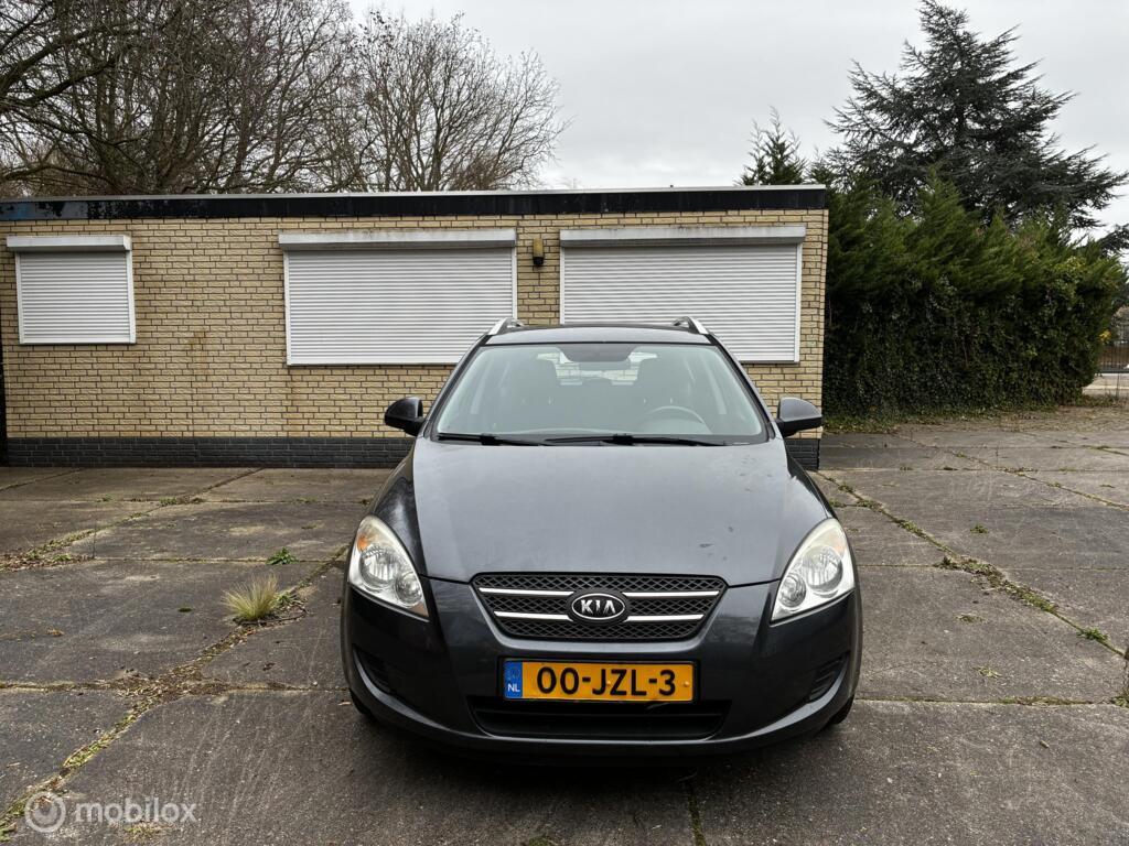 Kia cee'd Sporty Wagon 1.4 X-tra ISG Airco km142.399 BJ2009