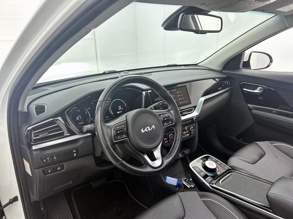 Kia E-niro dynamicplusline 64 kwh | trekhaak | schuif- kanteldak | stoelver