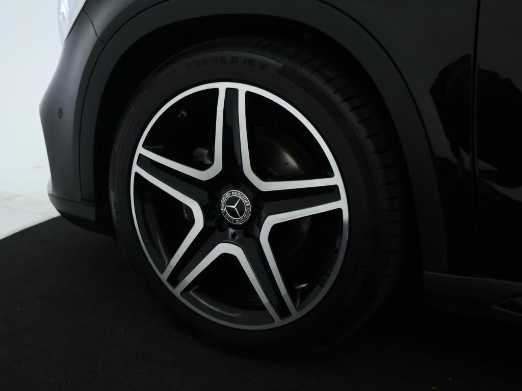 Mercedes-Benz Gla-klasse 180 business solution amg | cruise control | amg l