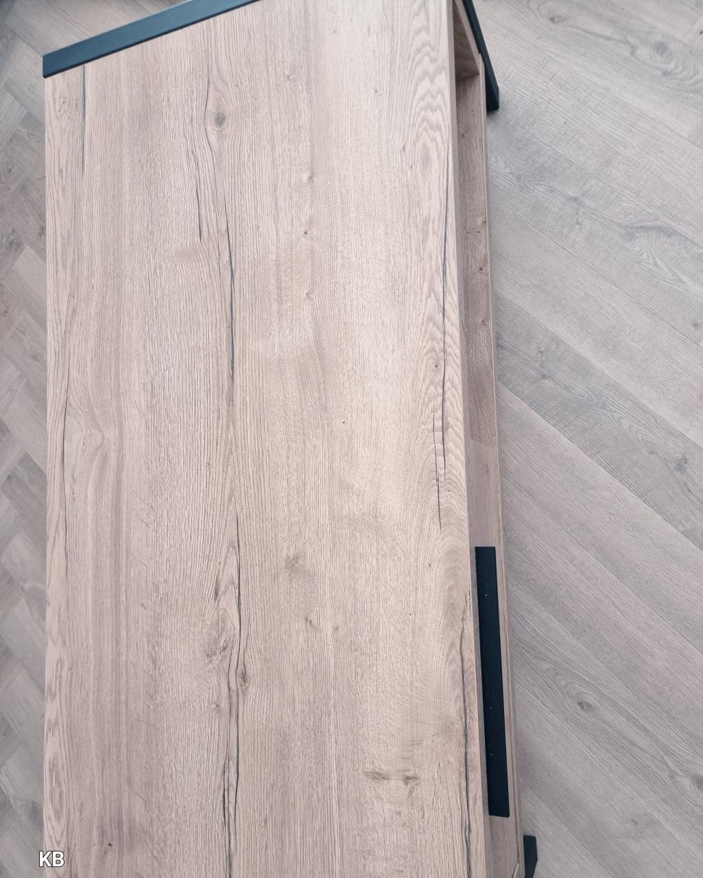 ✨ Stijlvolle Salontafel – Zo Goed Als Nieuw | Premium Center Table – As New