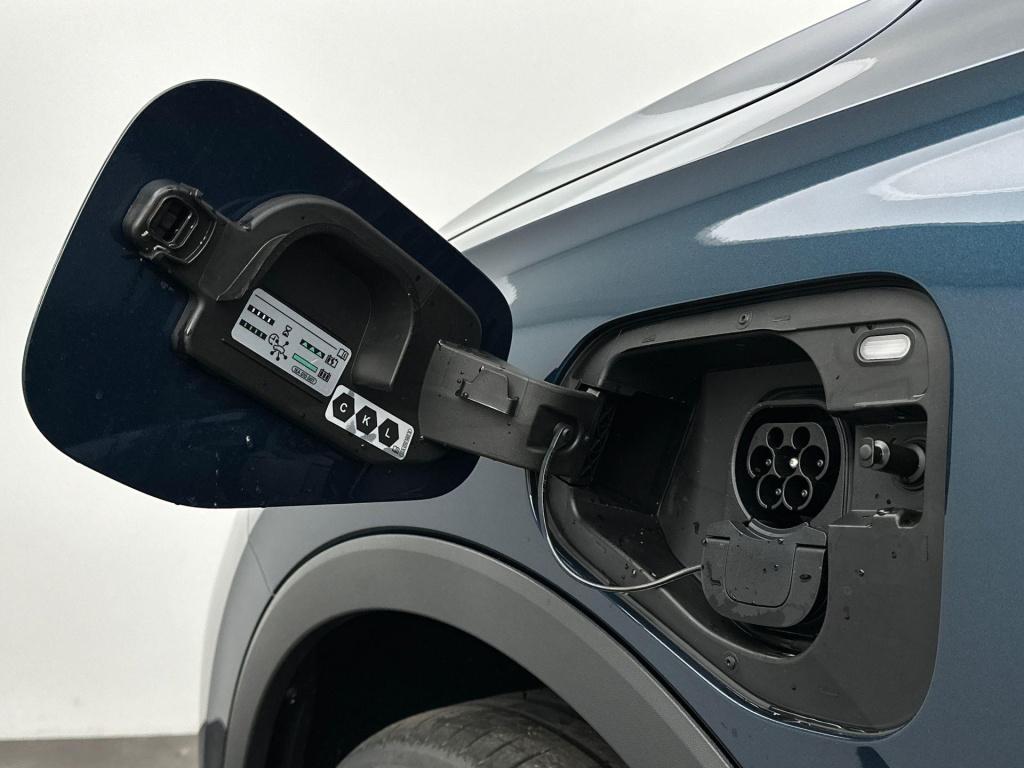 Volkswagen Tiguan limited edition 204 pk plug in hybride voordeel van € 3.5