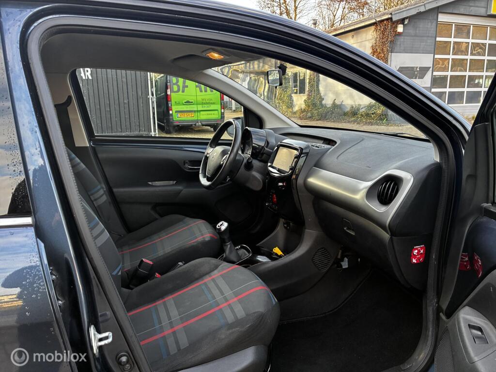 Peugeot 108 1.0 e-VTi Clima  Led Keyless km236.993 5Deurs BJ2013