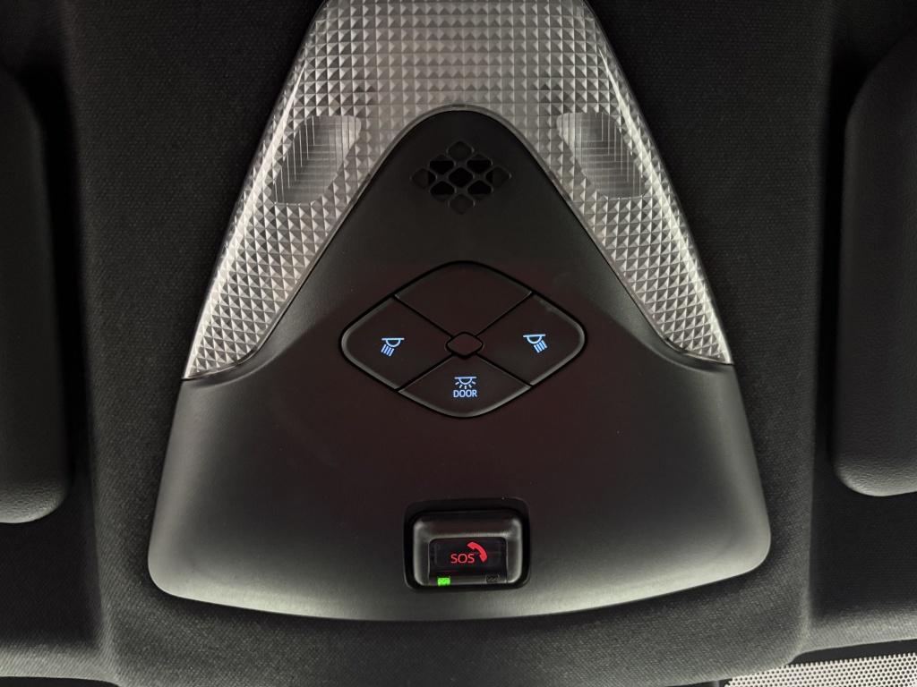 Toyota C-hr 2.0 hybrid dynamic