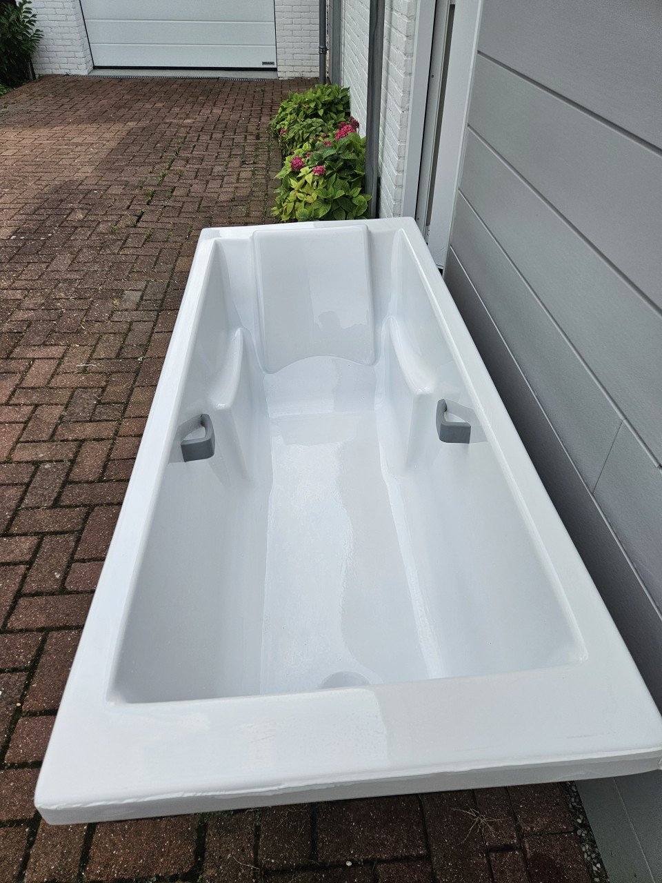 Gratis z.g.a.n. polyester ligbad 170x70