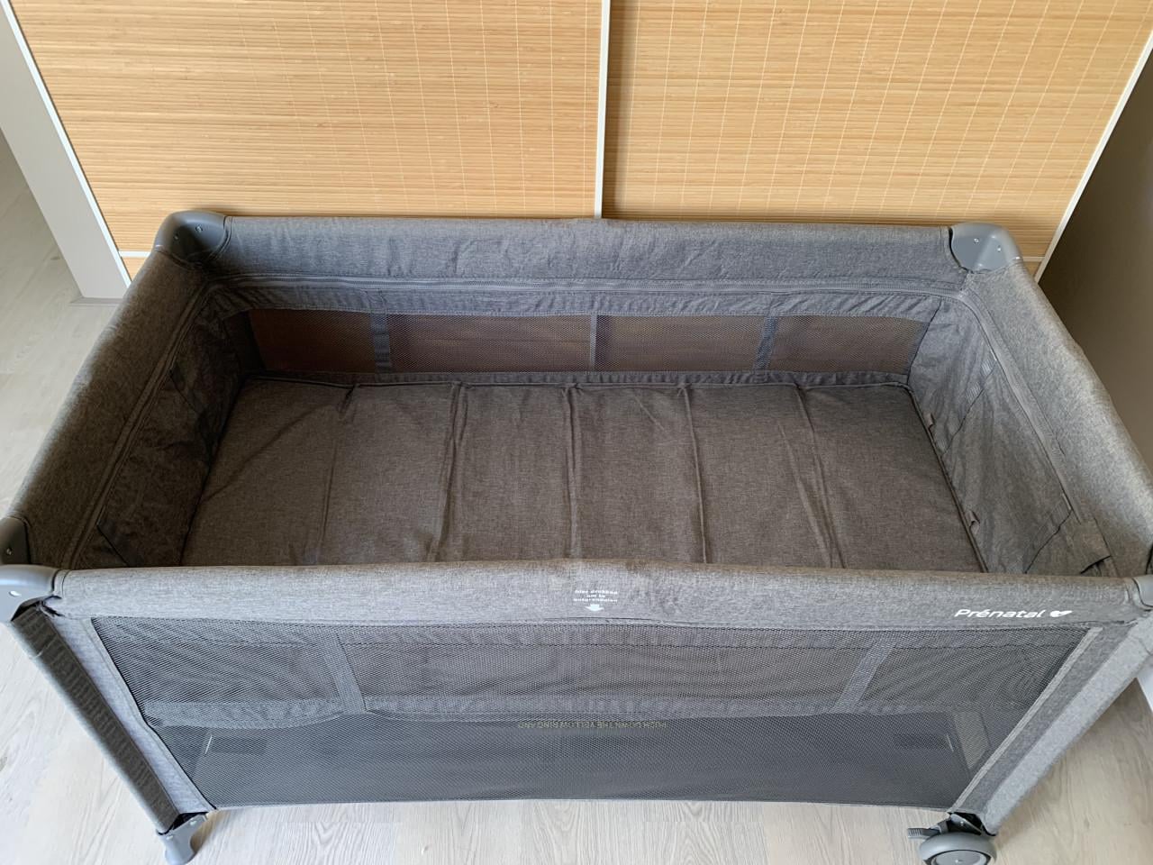 Prenatal Campingbed met verhoger