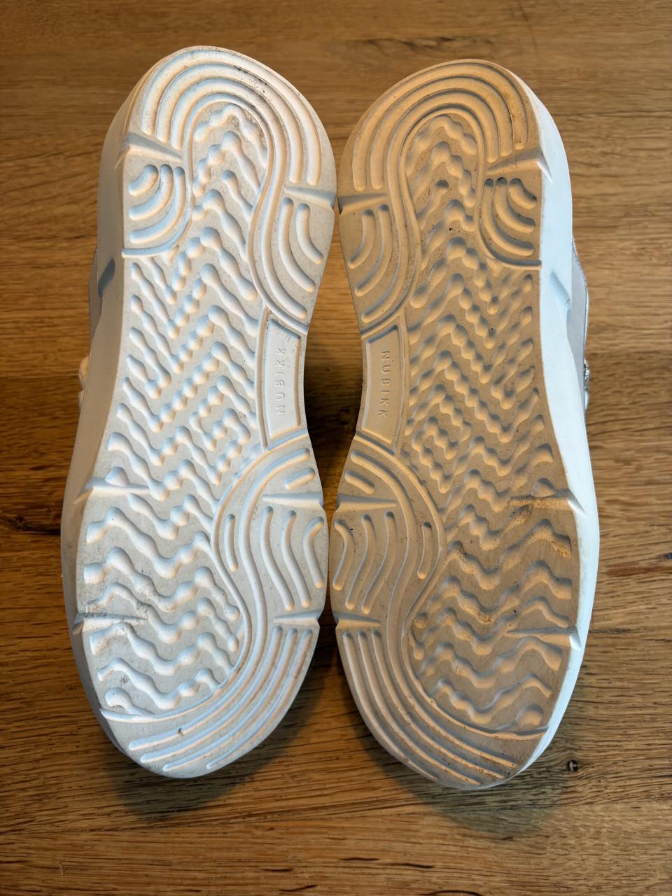 Nubikk sneakers mt 40