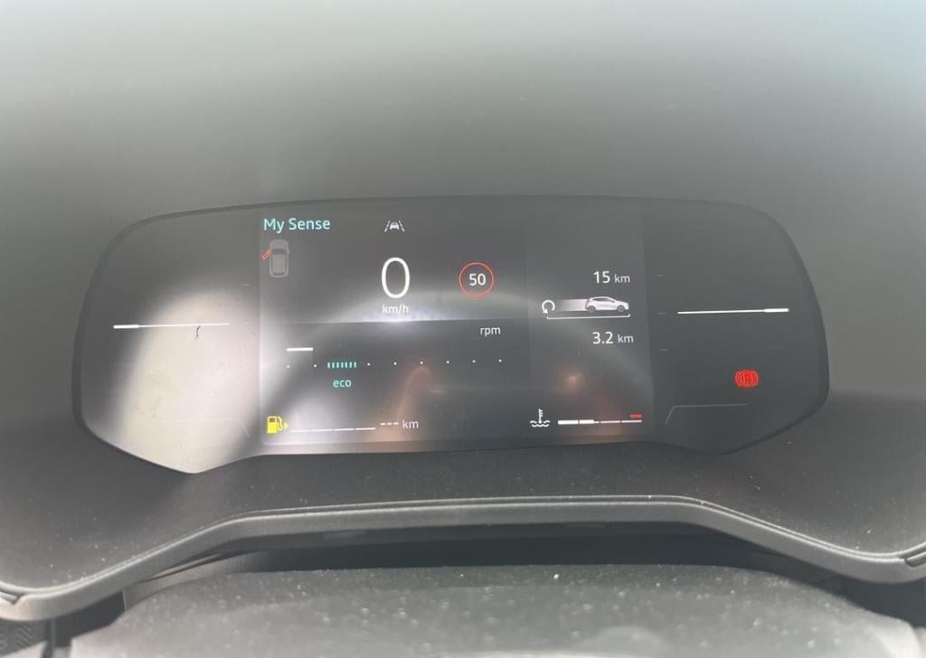 Renault Clio 1.0 tce 90 gpf techno - demo / pack driving & safety / pack ci