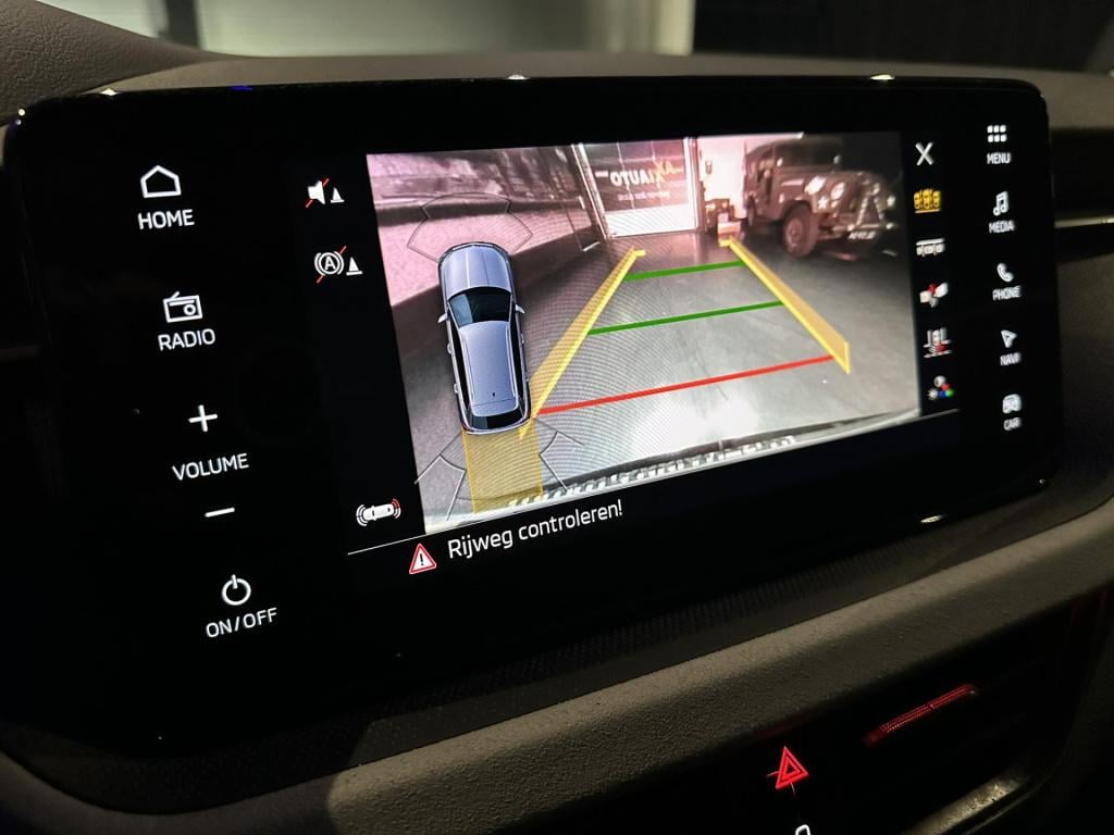 Skoda Kamiq 1.0 tsi selection *keyless*led*camera*elecachterklep*acc*