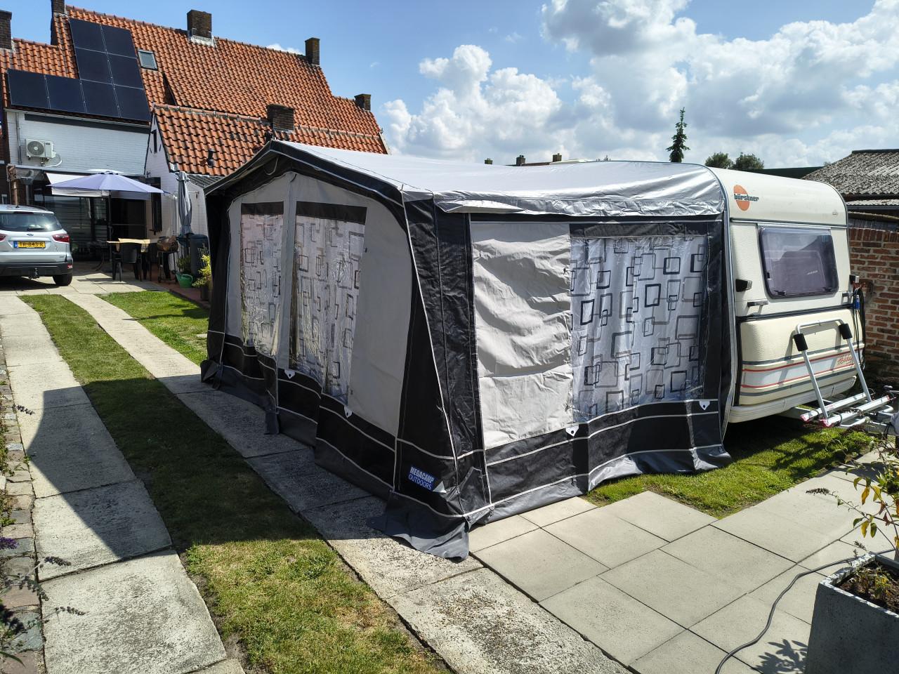 Burnster Holyday 3900 TN