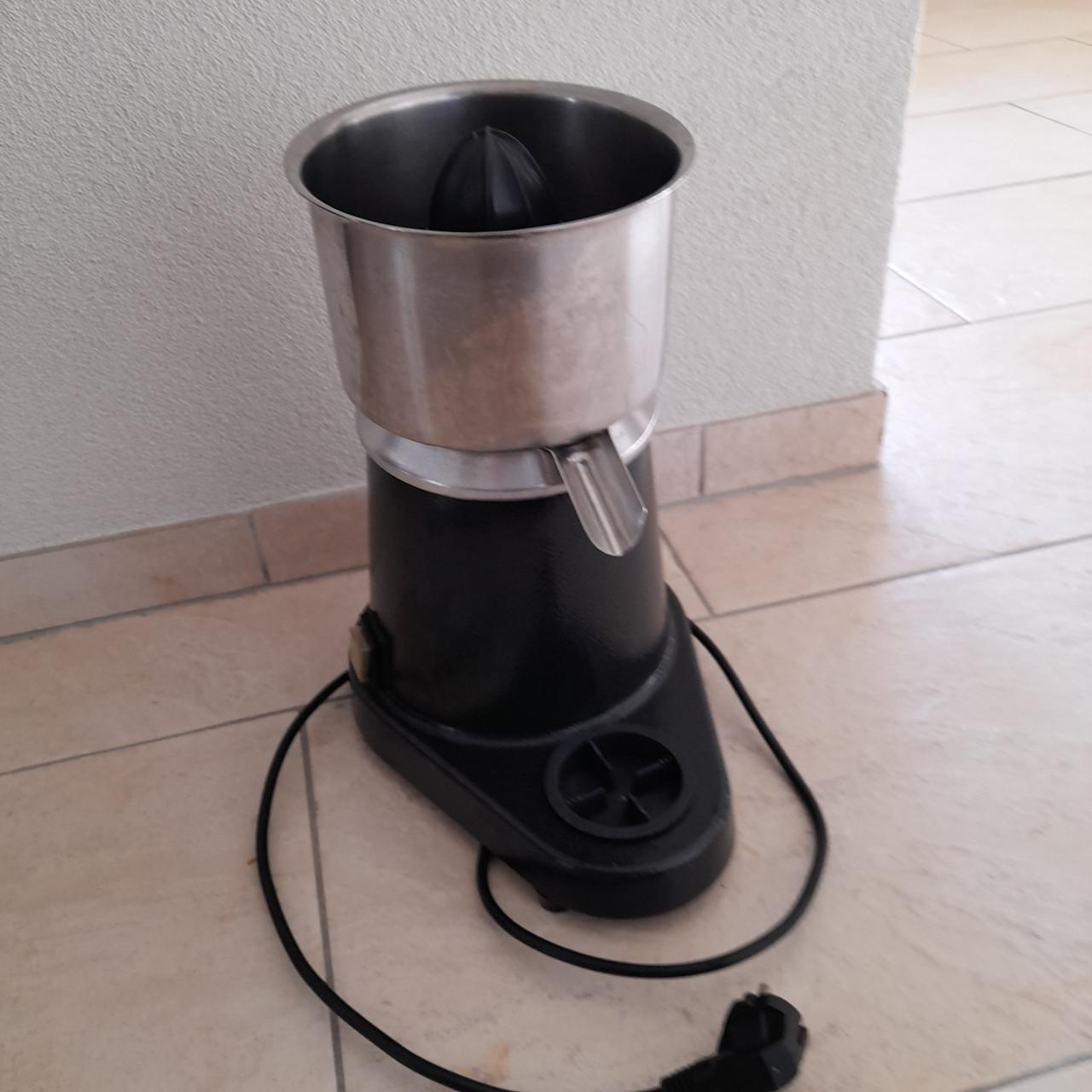 Professionele Fruit juicer / citrus pers( in goede nette staat)