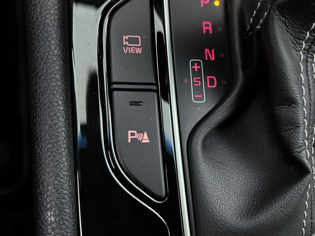 Kia Niro 1.6 gdi phev dynamicplusline | trekhaak | 18 inch |